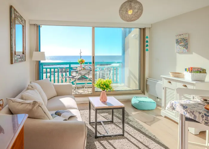 L'oustalet-5 By Interhome Daire